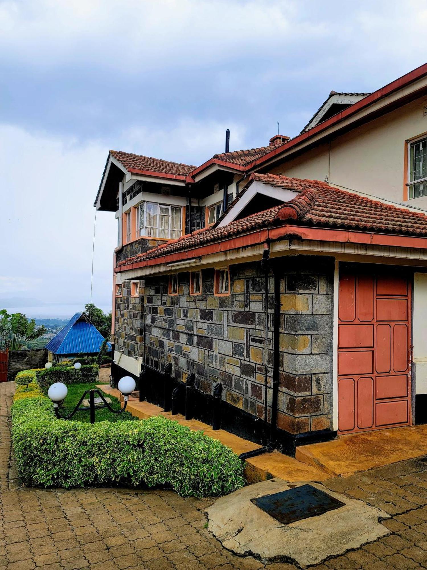 Apex Resort Nakuru Exterior foto
